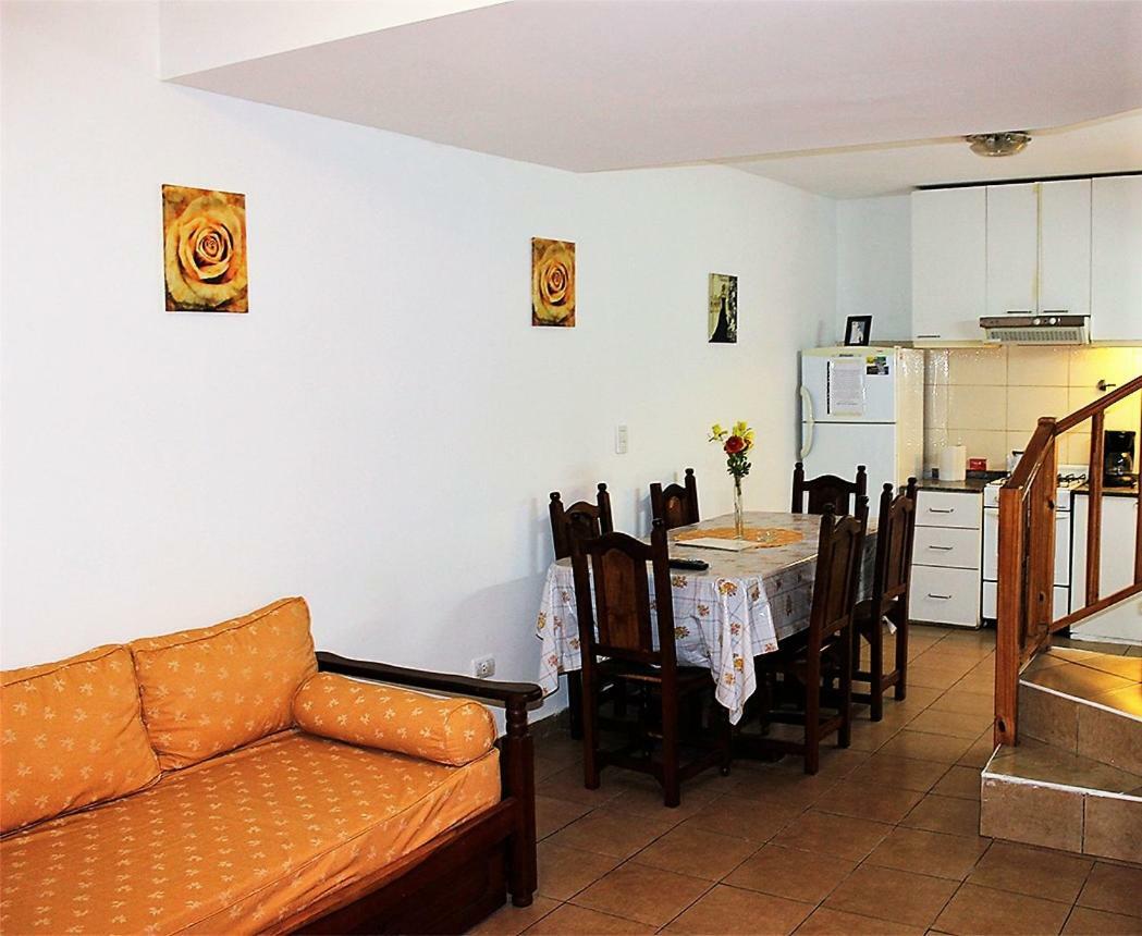 Appartement Complejo Kalifornia à Pilar  Extérieur photo